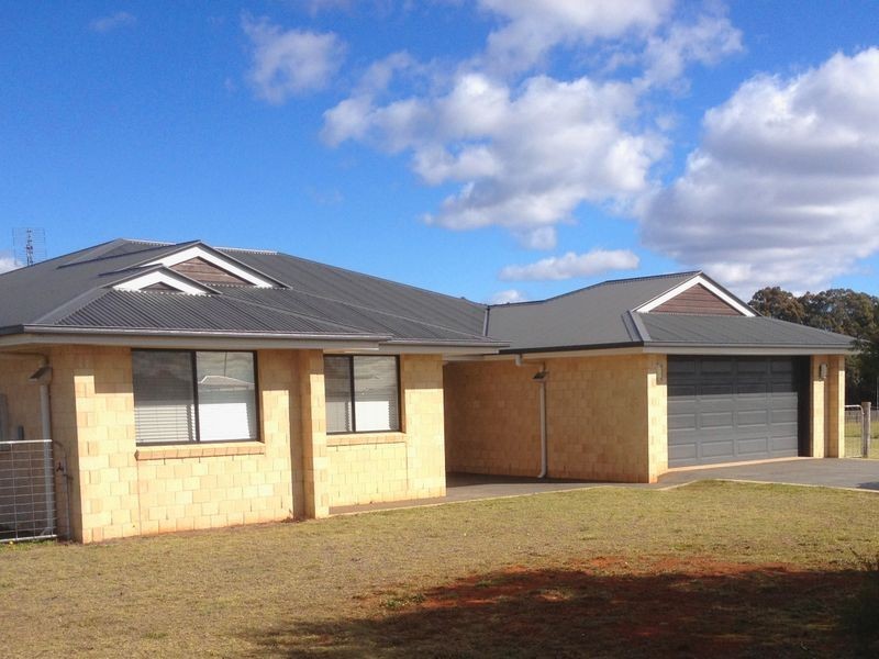 6 – 8 Rosella Parade, Kingaroy QLD 4610