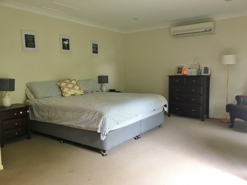 8 Raintree Ave, Kingaroy QLD 4610