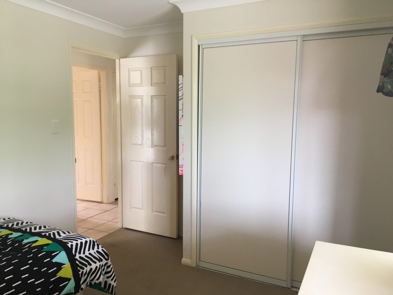 8 Raintree Ave, Kingaroy QLD 4610