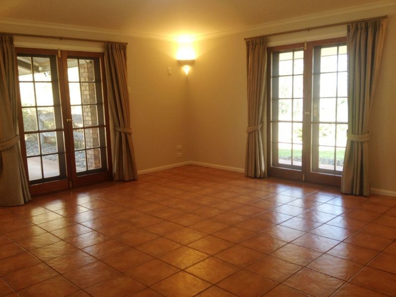 129 Belair Drive, Kingaroy QLD 4610