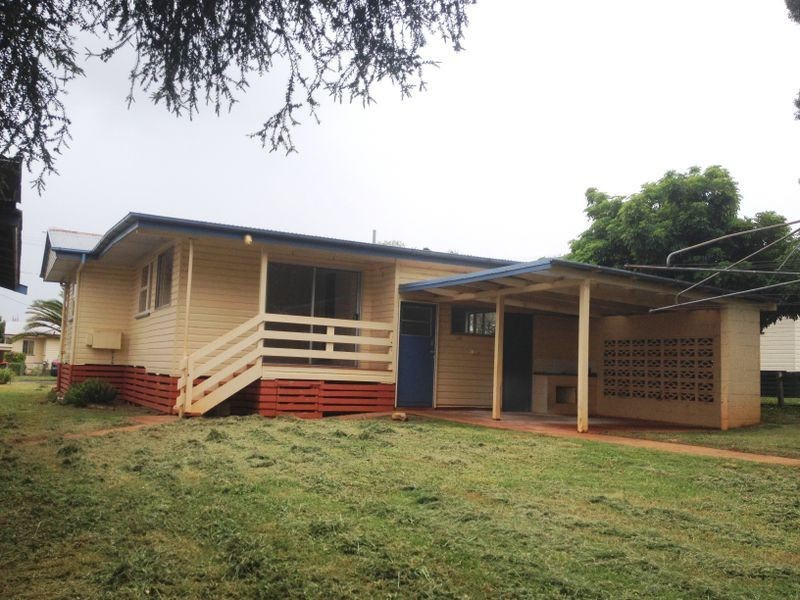 6 Murphy Street, Kingaroy QLD 4610
