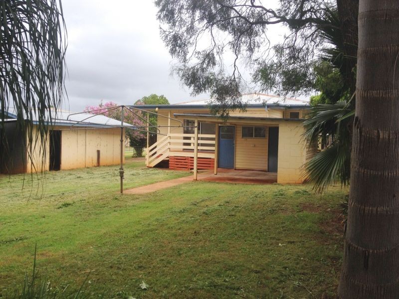 6 Murphy Street, Kingaroy QLD 4610