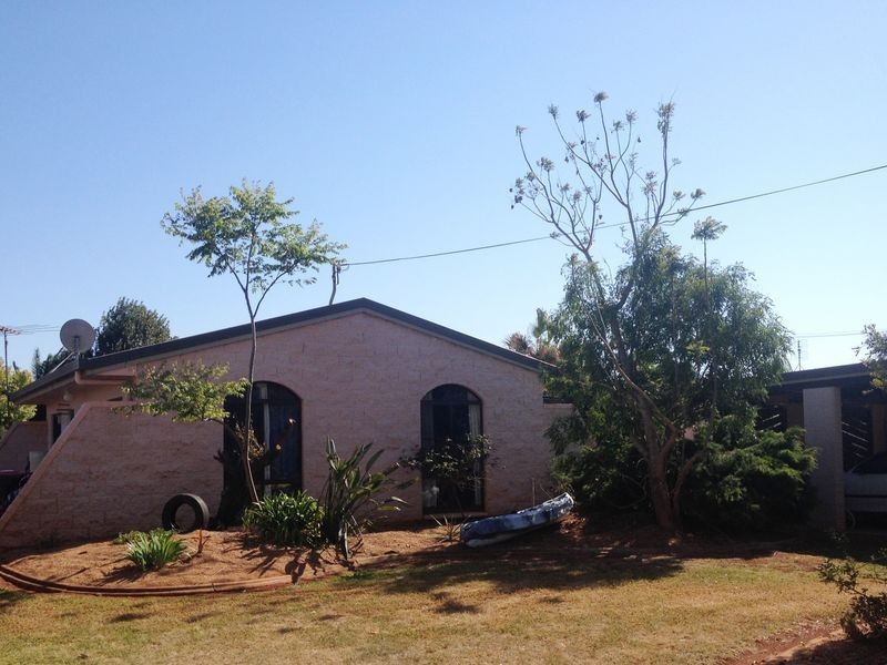 21 Windsor Circle, Kingaroy QLD 4610