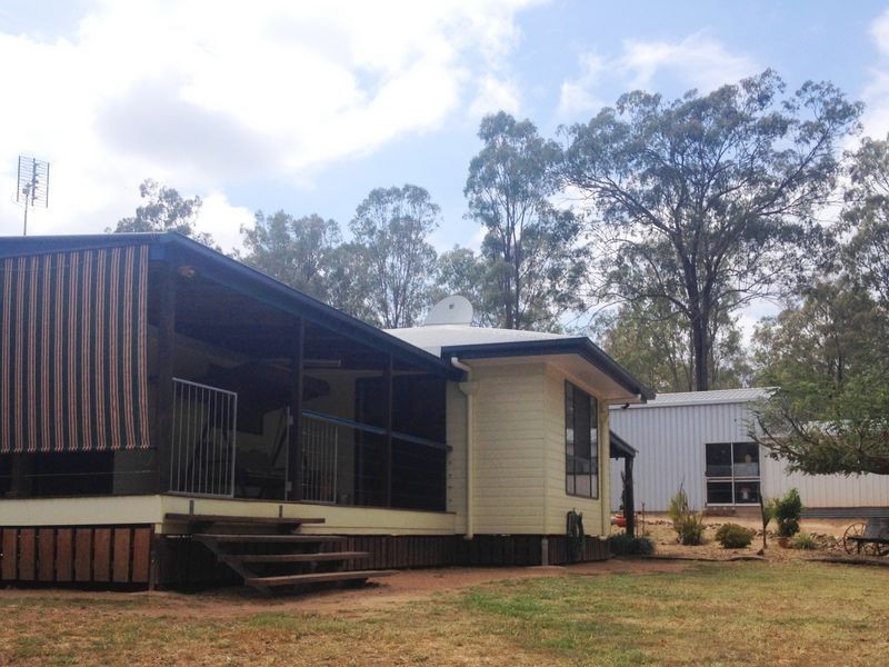 33 Farr Court, Wattle Camp QLD 4615
