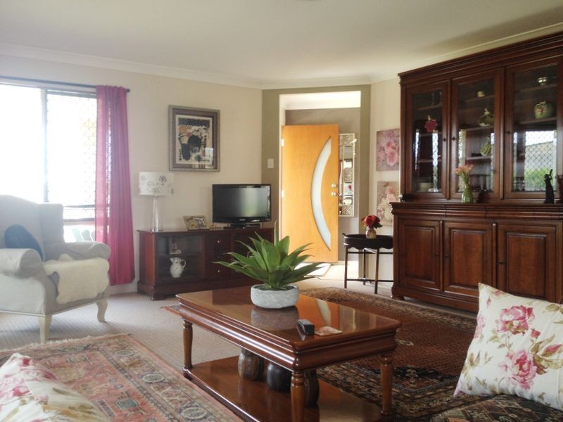 42 Bottlebrush Street, Kingaroy QLD 4610