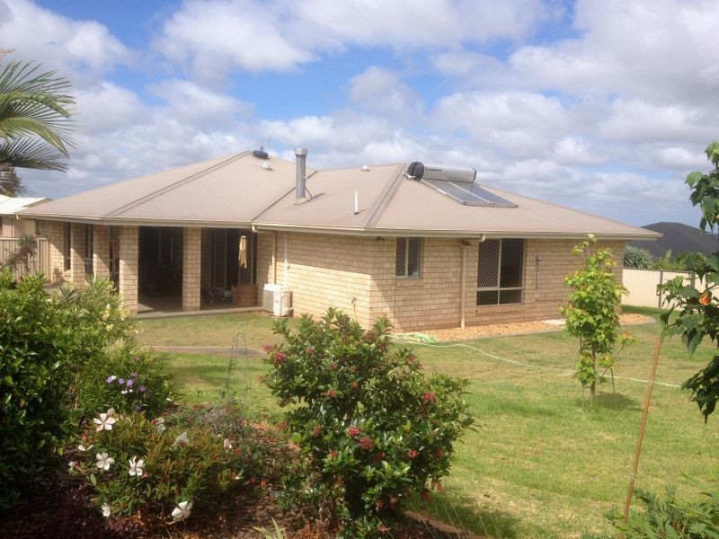 42 Bottlebrush Street, Kingaroy QLD 4610