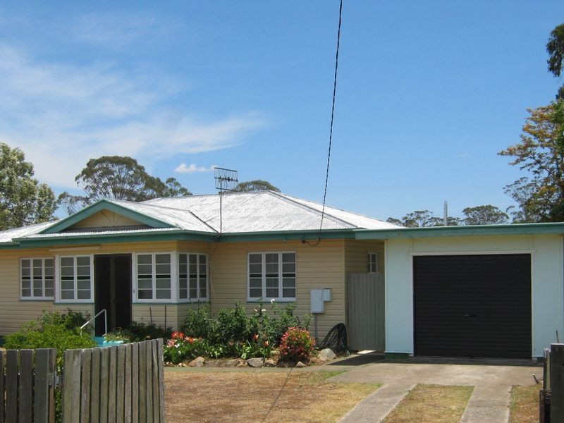 67 Douglas Street North, Murgon QLD 4605