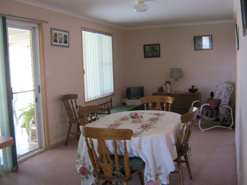 12 Burns Cres, Wondai QLD 4606