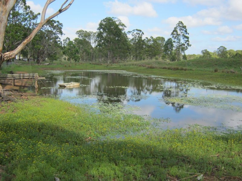 88 Birch Rd, Nanango QLD 4615