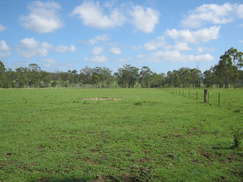 88 Birch Rd, Nanango QLD 4615
