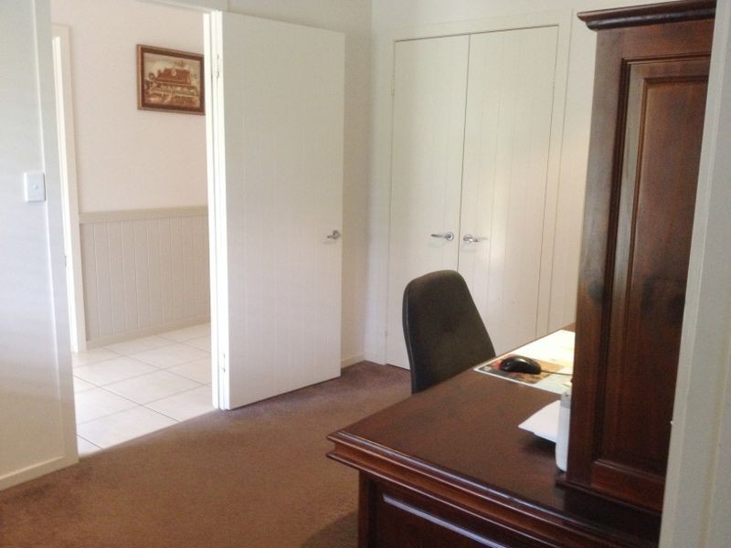 13 Reservoir Street, Kingaroy QLD 4610