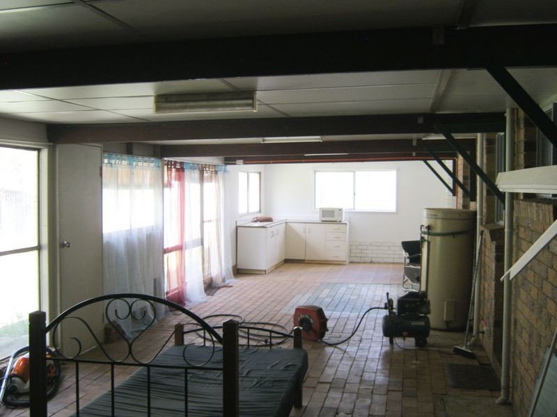 216 Malar Crs, Booie QLD 4610