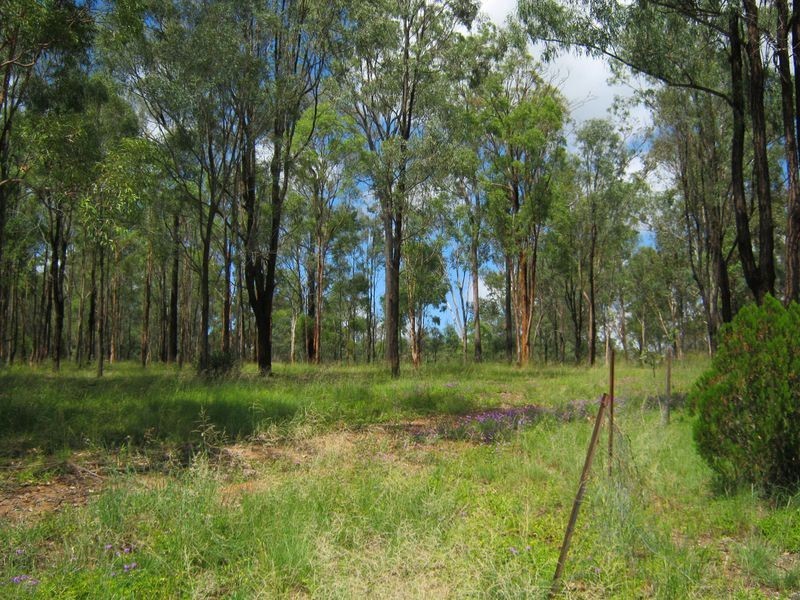 216 Malar Crs, Booie QLD 4610