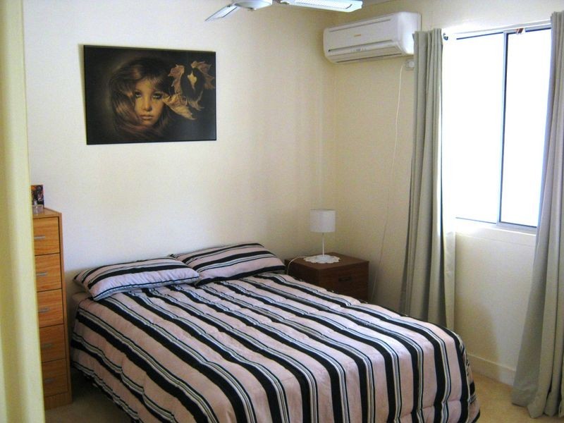 19 Mcilhattan, Wondai QLD 4606