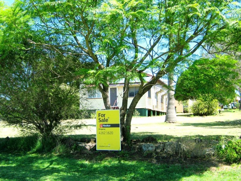 5 Gipps Street, Nanango QLD 4615