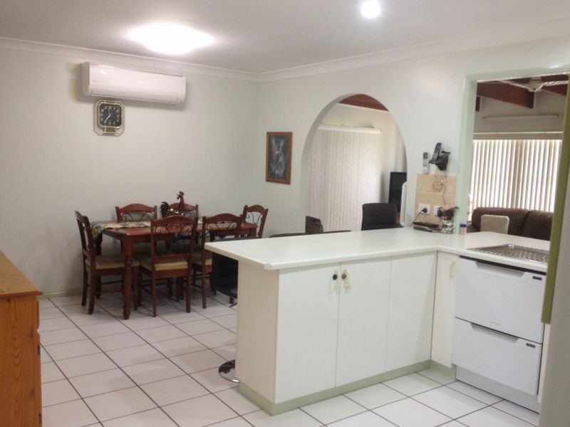 8 Tarong Drive, Kingaroy QLD 4610