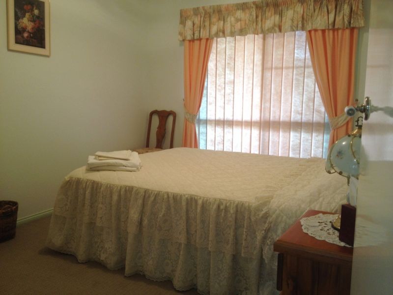 8 Tarong Drive, Kingaroy QLD 4610