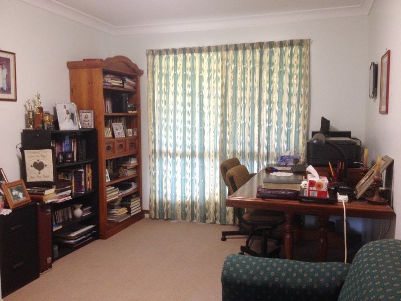 8 Tarong Drive, Kingaroy QLD 4610