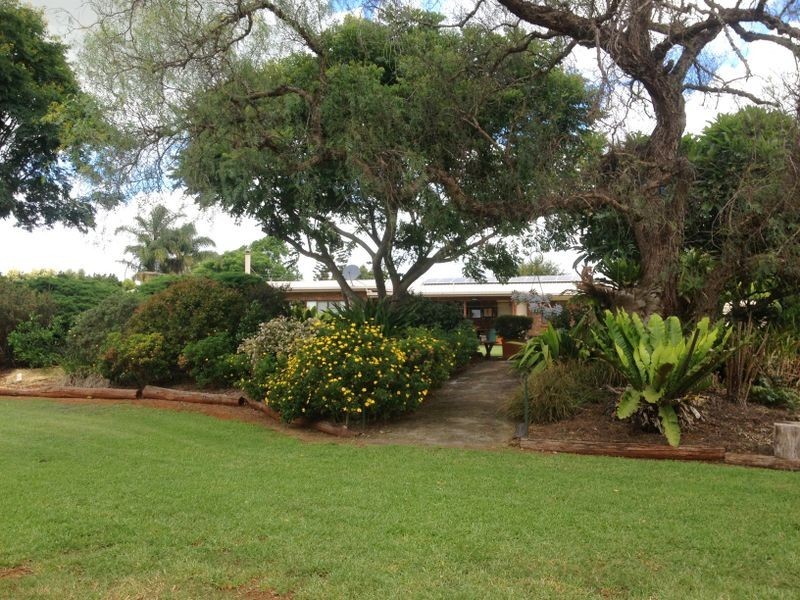 8 Tarong Drive, Kingaroy QLD 4610