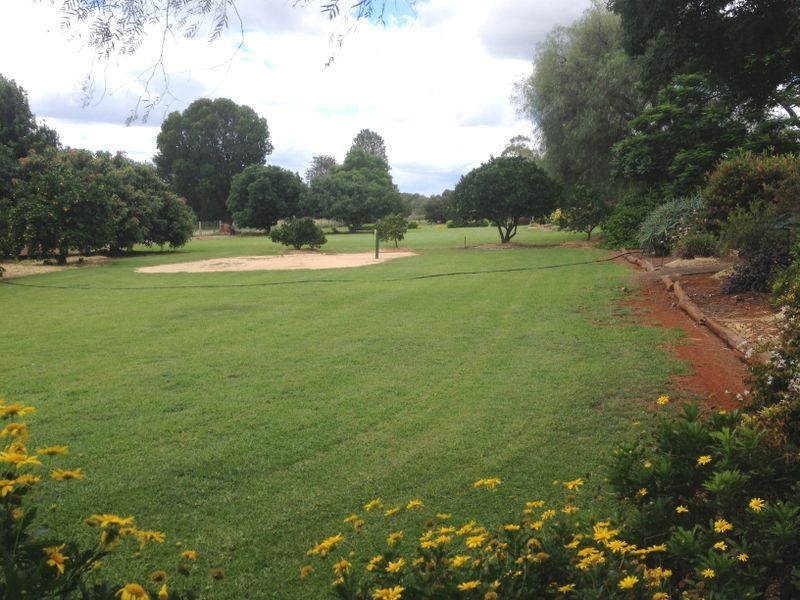 8 Tarong Drive, Kingaroy QLD 4610