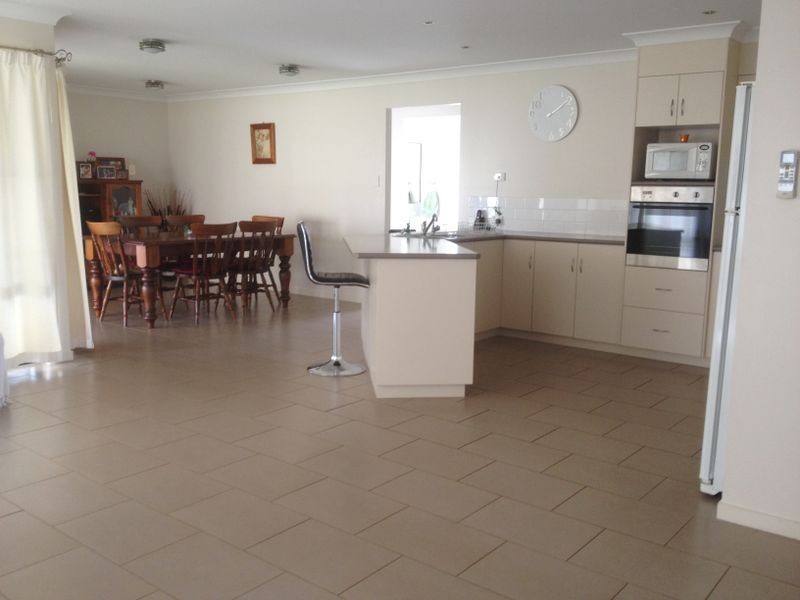 8 Daisy Court, Kingaroy QLD 4610
