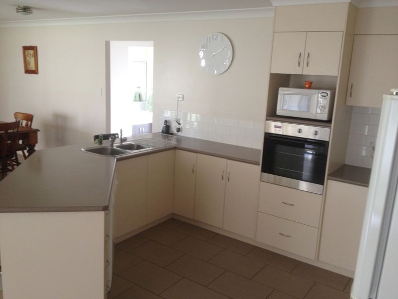 8 Daisy Court, Kingaroy QLD 4610