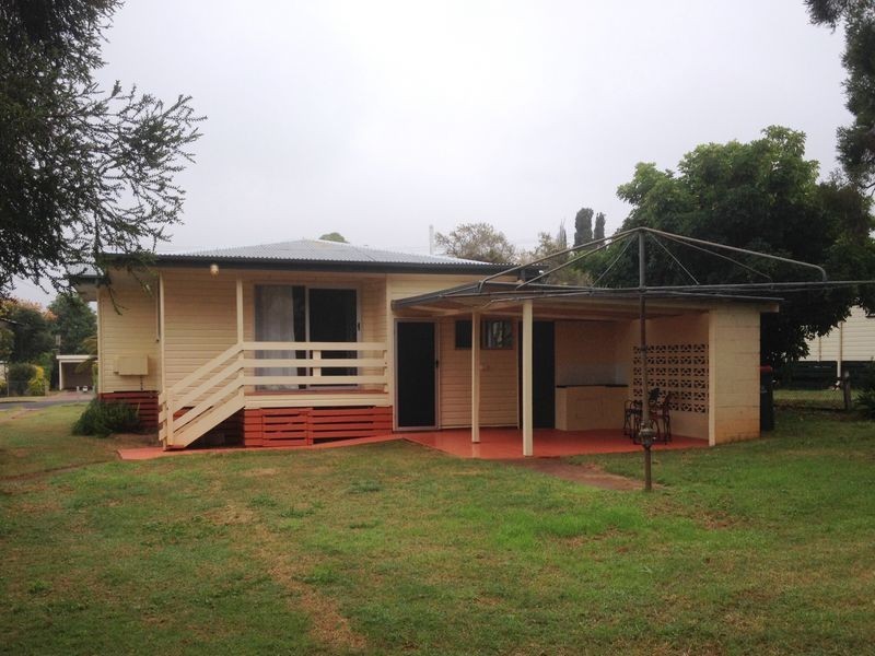 6 Murphy Street, Kingaroy QLD 4610