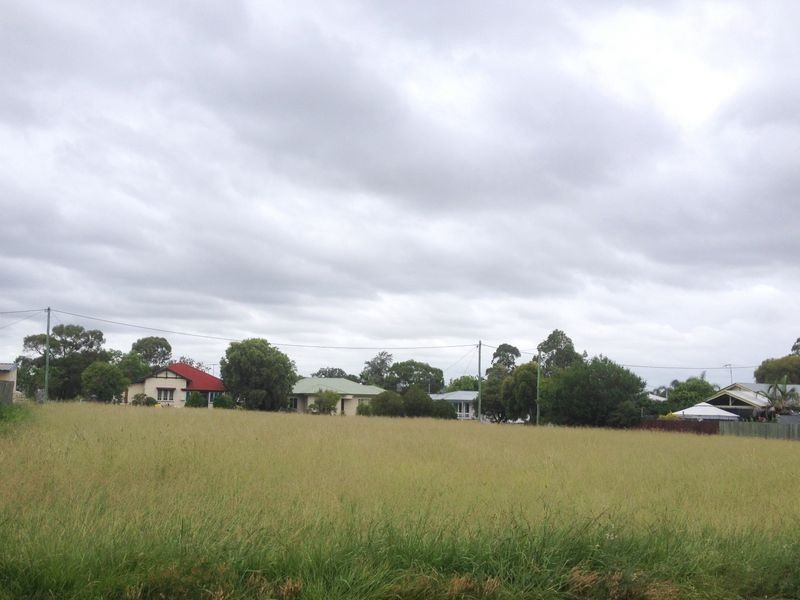 4 Reen Street, Kingaroy QLD 4610