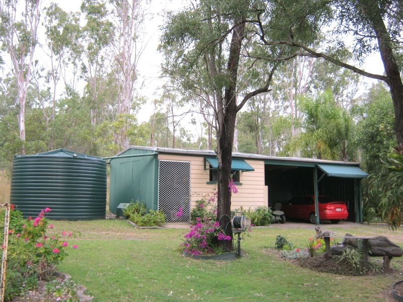 27 Farr Ct, Wattle Camp QLD 4615