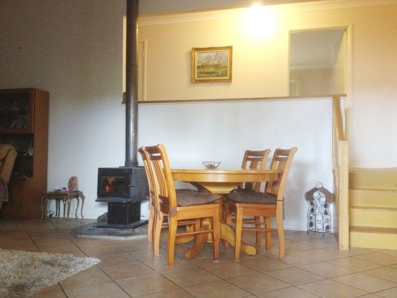 6 Adermann Drive, Kingaroy QLD 4610