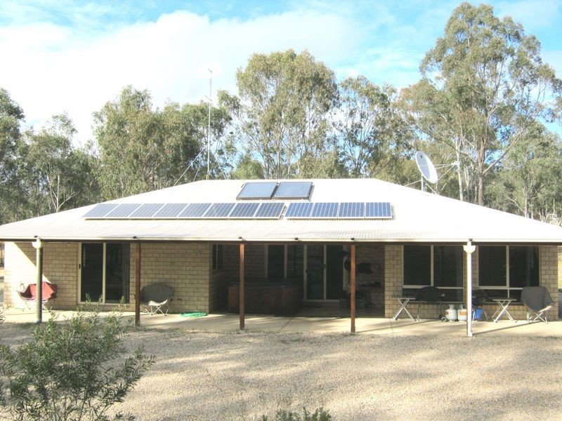483 Wattlecamp Road, Wattle Camp QLD 4615