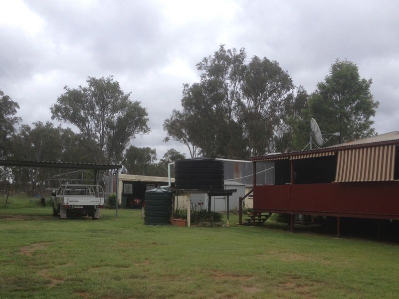 10 Weeks Road, Kingaroy QLD 4610