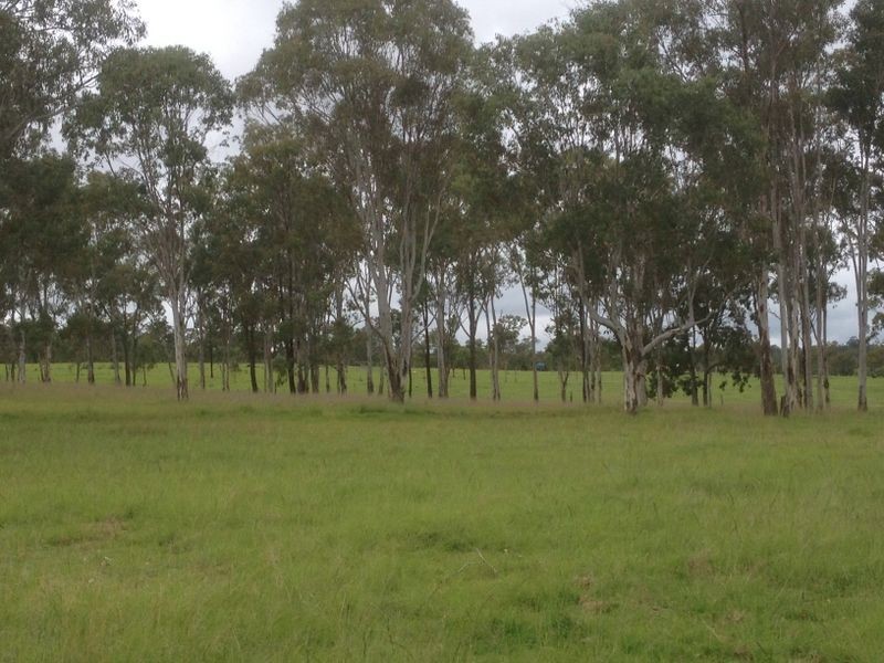 10 Weeks Road, Kingaroy QLD 4610