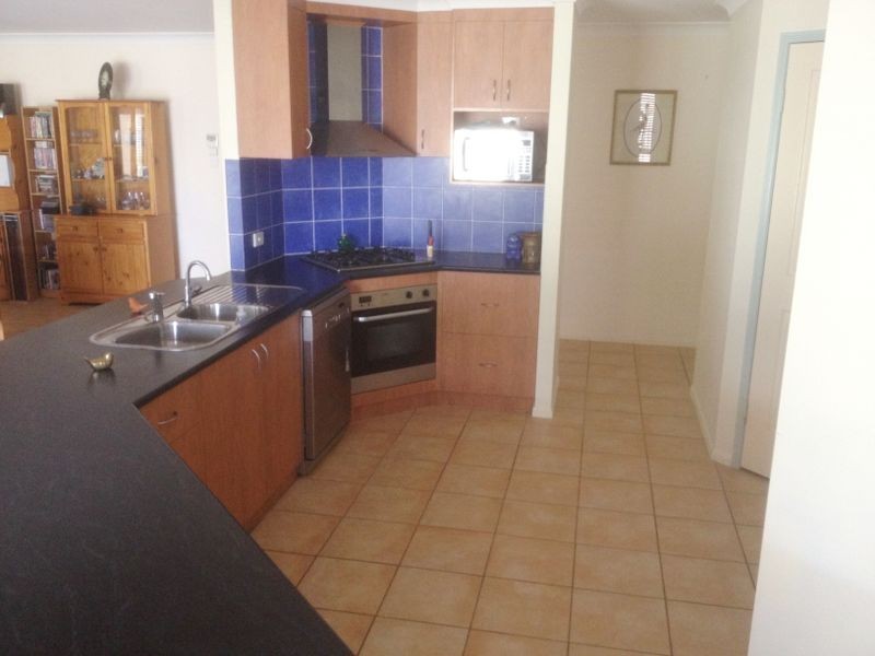 19 Cowie Drive, Kingaroy QLD 4610