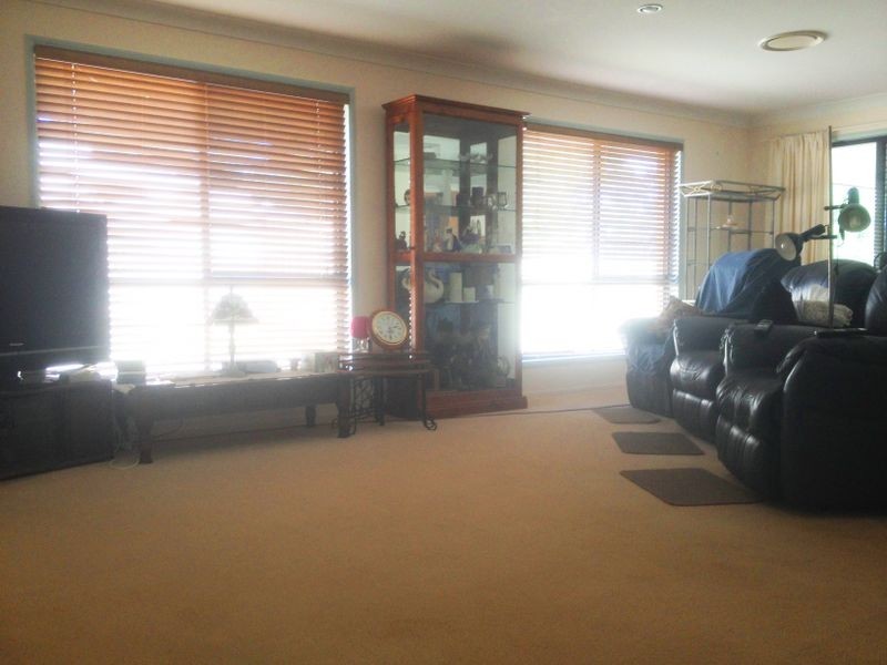 19 Cowie Drive, Kingaroy QLD 4610