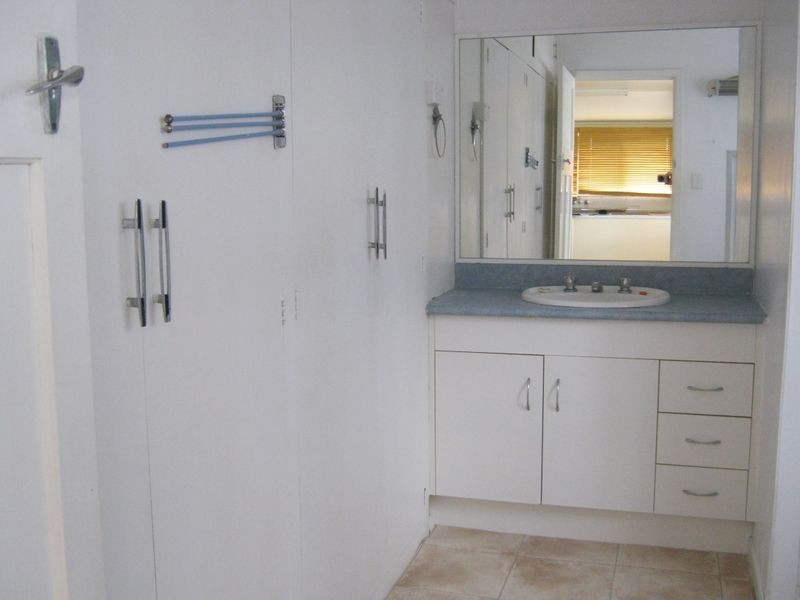 121 Pring Street, Wondai QLD 4606