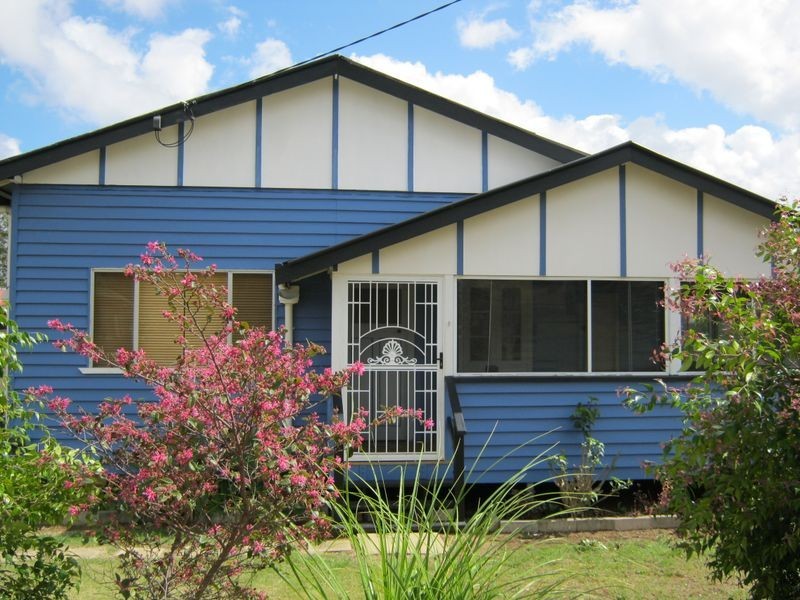 121 Pring Street, Wondai QLD 4606