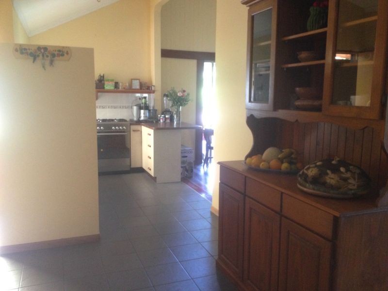 82 Currawong Drive, Tingoora QLD 4608