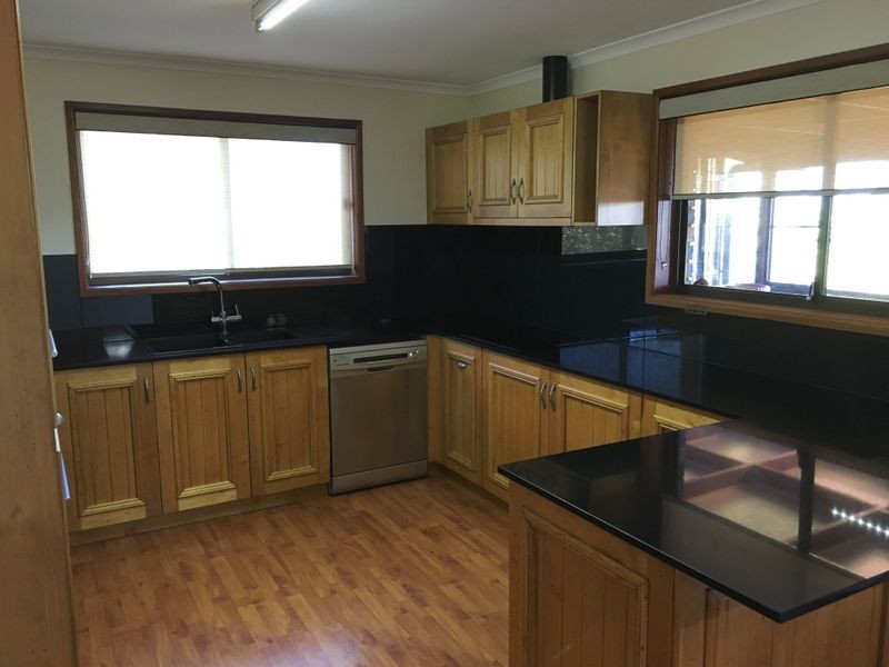13 – 15 Adermann Drive, Kingaroy QLD 4610