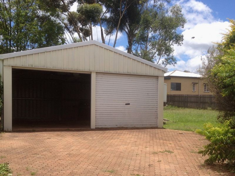 90 Haly Street, Kingaroy QLD 4610
