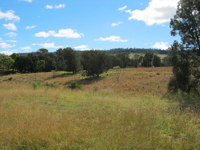 19 Jellicoe Street, Proston QLD 4613