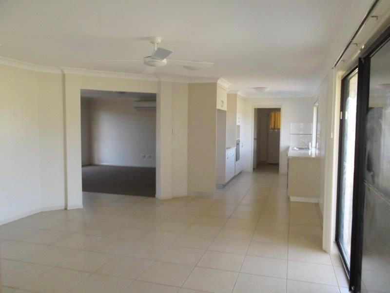 38 – 40 Lorikeet Circuit, Kingaroy QLD 4610