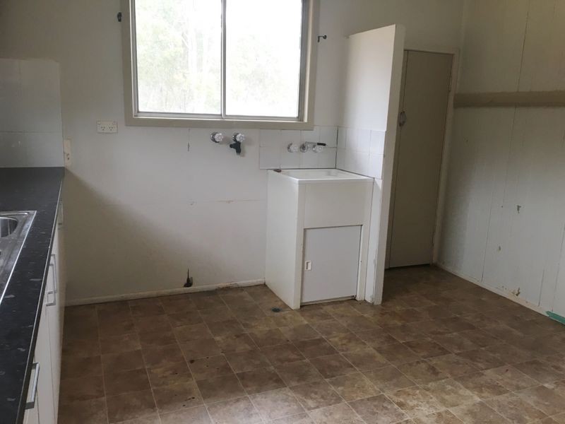 176 Brocklehurst Road, Wattle Camp QLD 4615