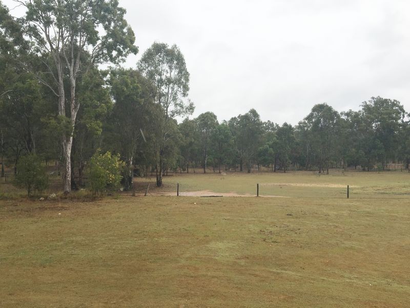 176 Brocklehurst Road, Wattle Camp QLD 4615