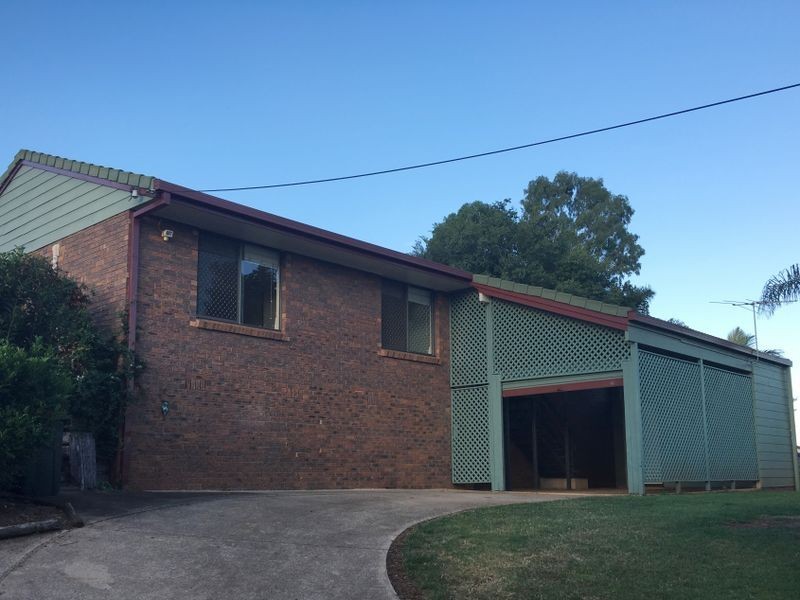 8 Neville Place, Kingaroy QLD 4610