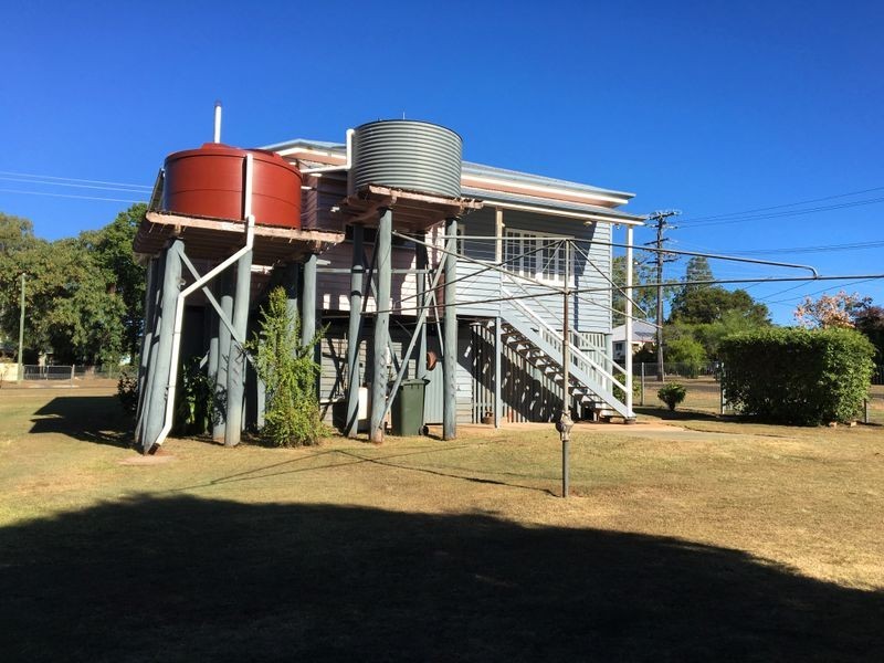 81 Pring Street, Wondai QLD 4606