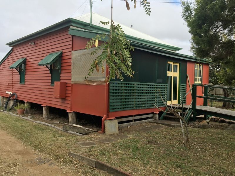 41 Edward Street, Kingaroy QLD 4610