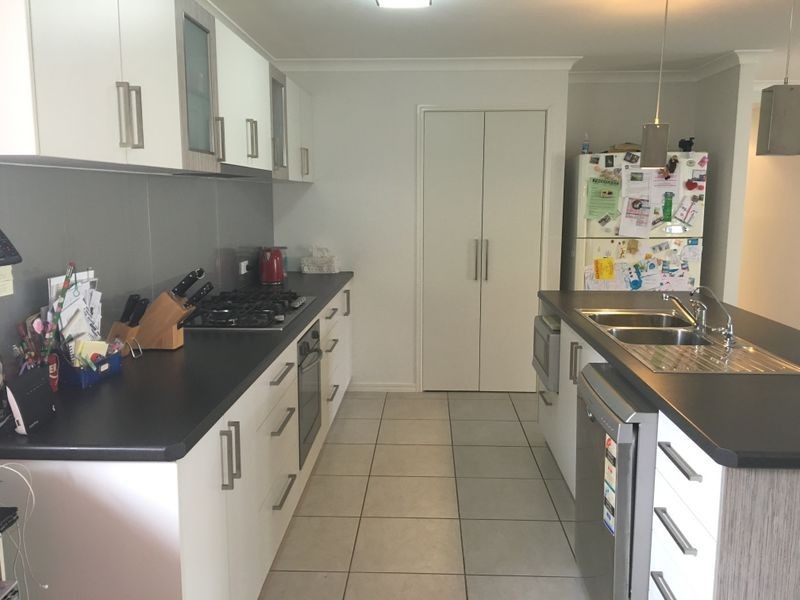 6 Bernard Crescent, Kingaroy QLD 4610