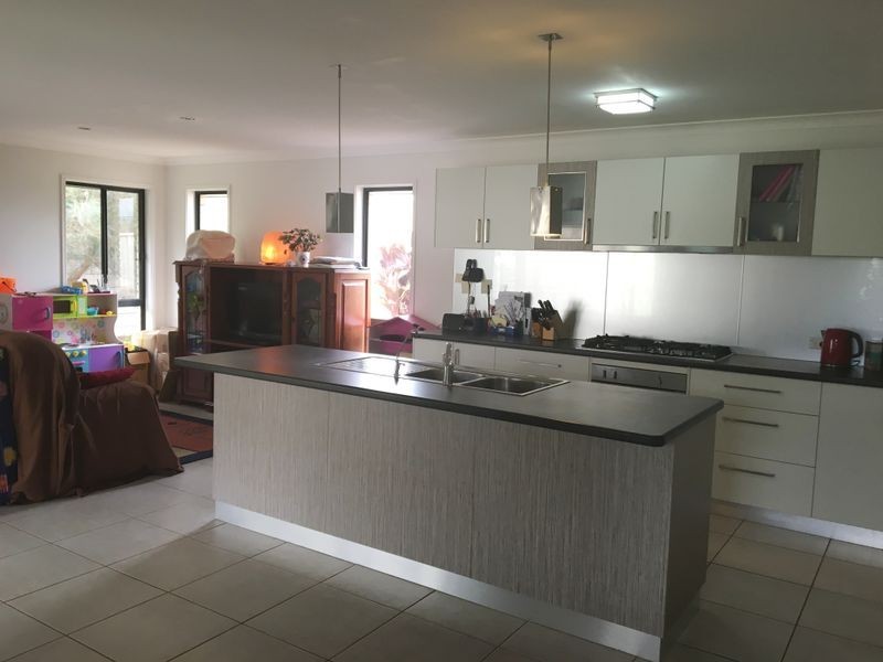 6 Bernard Crescent, Kingaroy QLD 4610