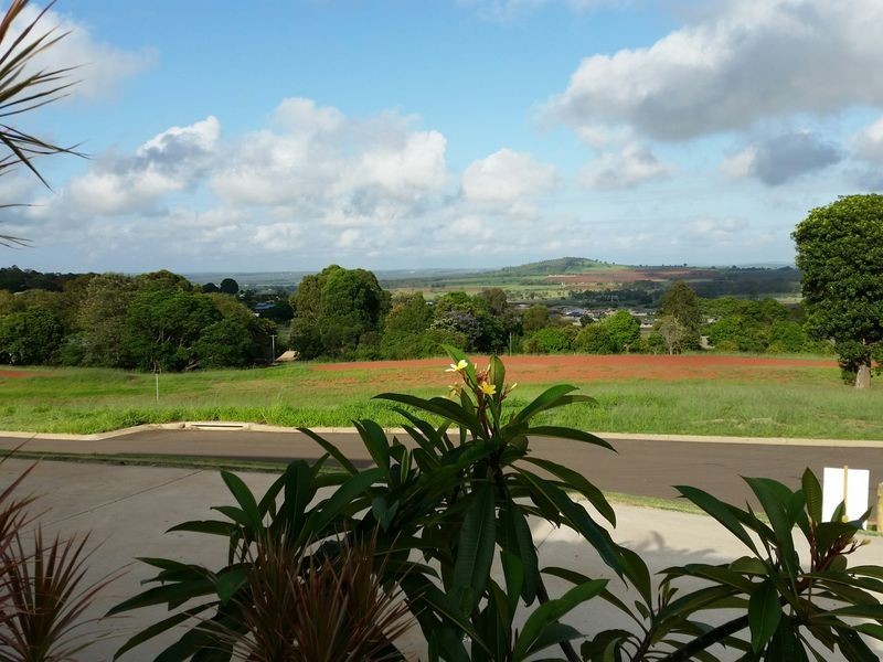 6 Bernard Crescent, Kingaroy QLD 4610